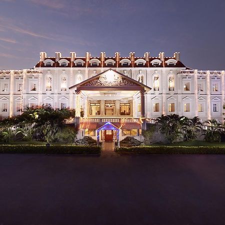 Jenneys Residency Hotel Коимбаторе Екстериор снимка