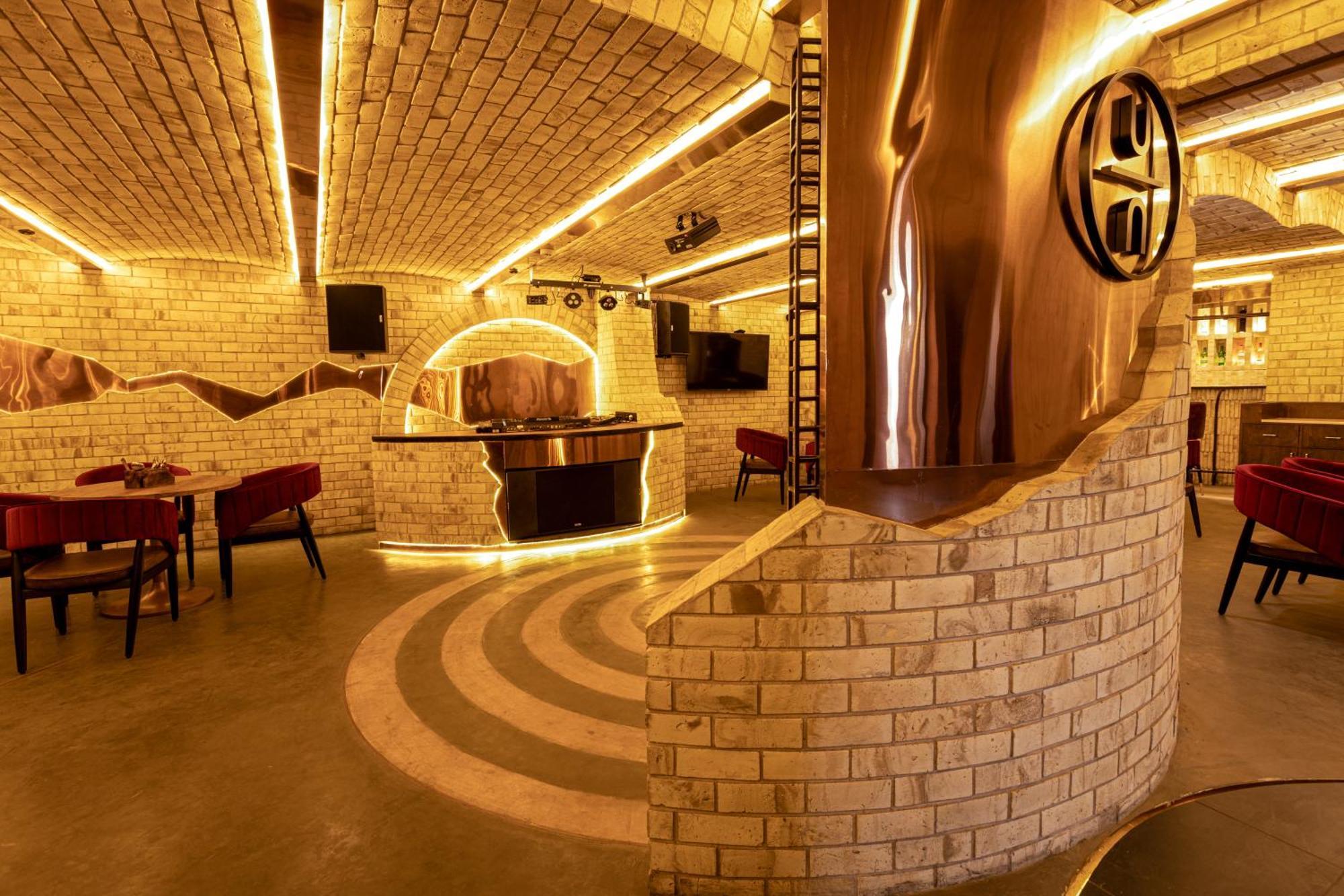 Jenneys Residency Hotel Коимбаторе Екстериор снимка
