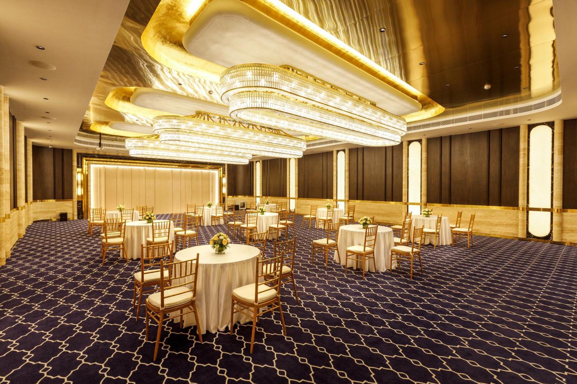 Jenneys Residency Hotel Коимбаторе Екстериор снимка